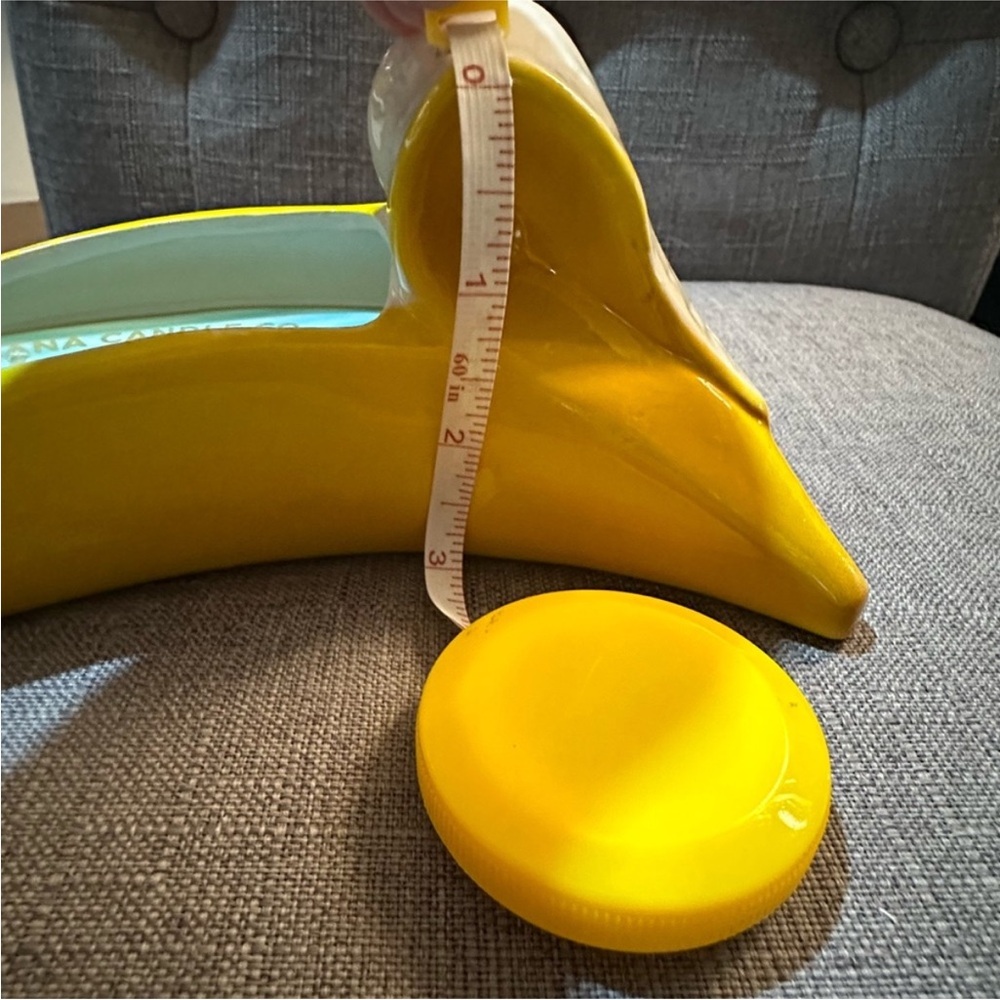 Whimsical Ceramic Banana Sun 2-Wick Candle - Picture 6 of 7